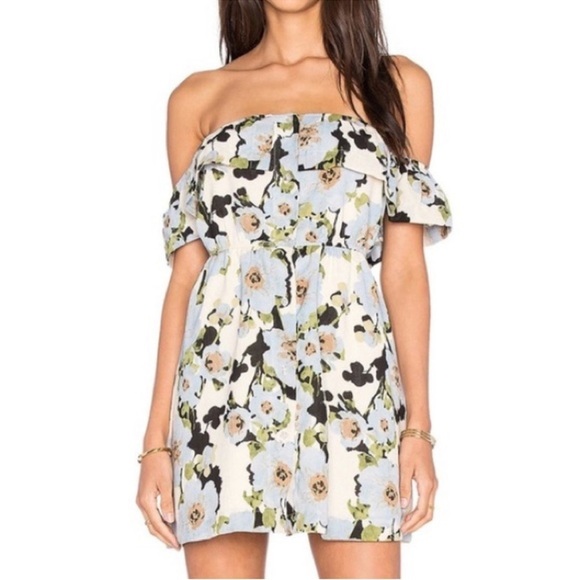 J.O.A. Floral Off The Shoulder Button Dress Size Medium - Picture 3 of 14